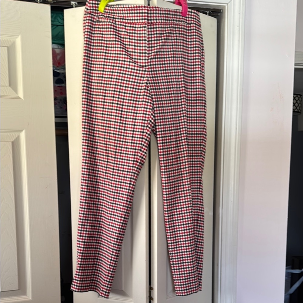 Wool Hampshire Cut Talbots Red and Navy Lined Checkered Women's Pants